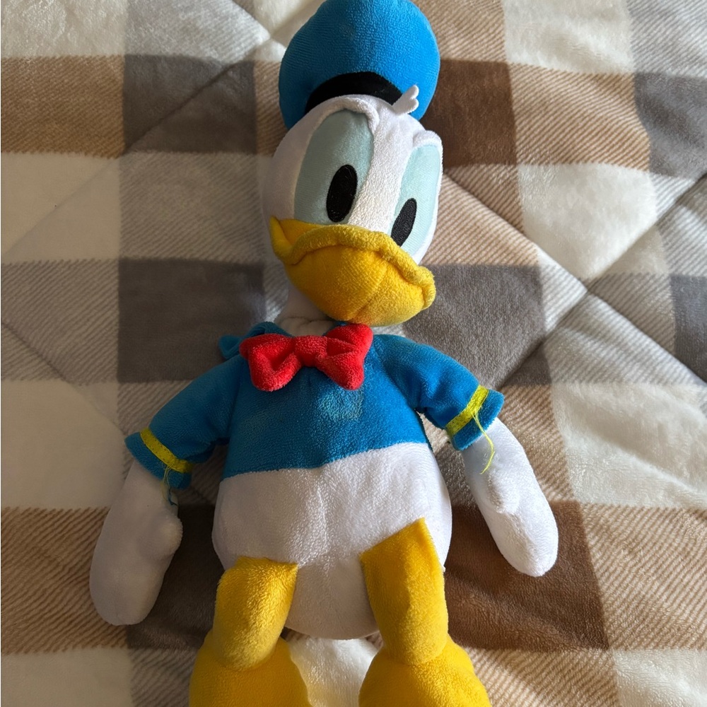 Disney Donald Duck stuffie